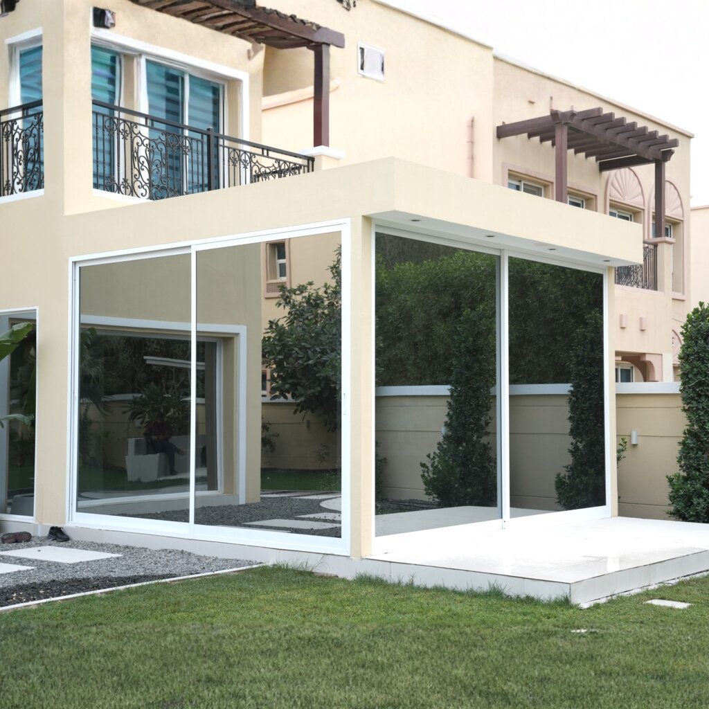 Amazing patio glass room works in dubai by elegant rooms