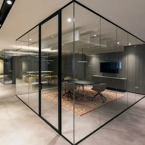 transparent-trends-glass-partition-wall-market-revolutionizes-interior-spaces